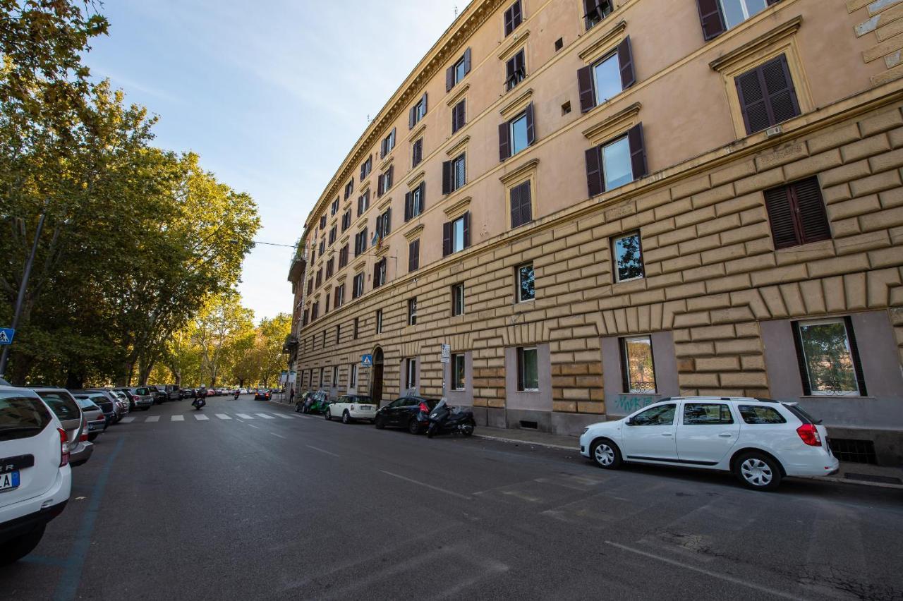 Lungotevere Ripa ローマ エクステリア 写真